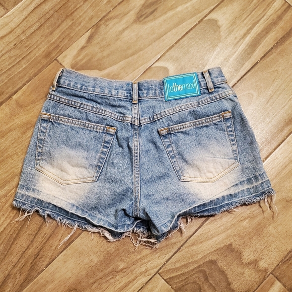 To The Max Women's Denim Shorts Size 1 Distressed Cut Off - Picture 2 of 4